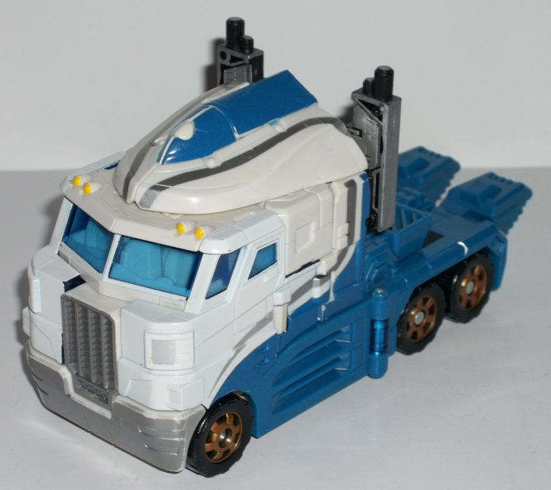 Illustration for article titled Transformers and The Morals of Third Party Products